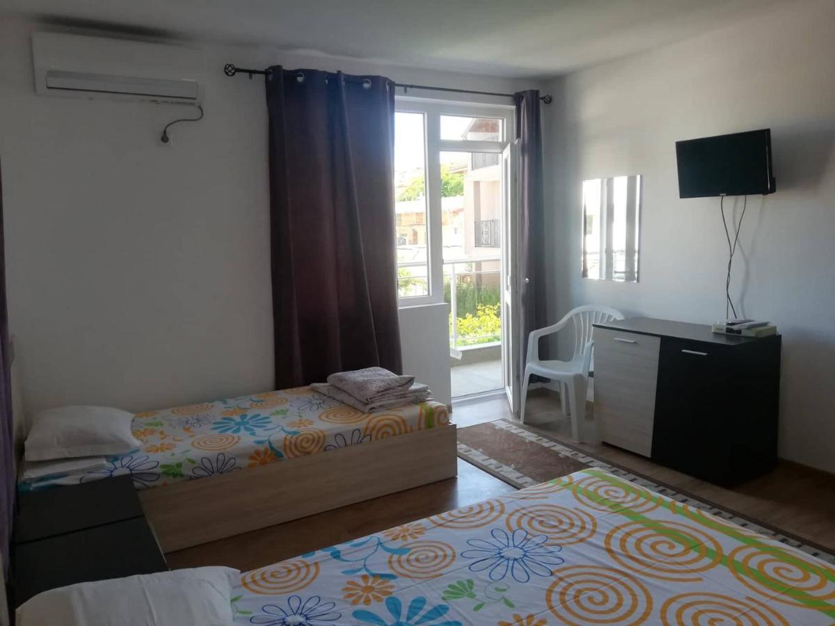 Къща За Гости "Пердика" Hotel Obzor Exterior foto