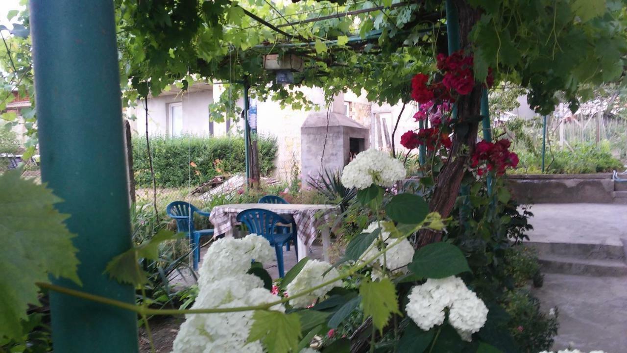 Къща За Гости "Пердика" Hotel Obzor Exterior foto