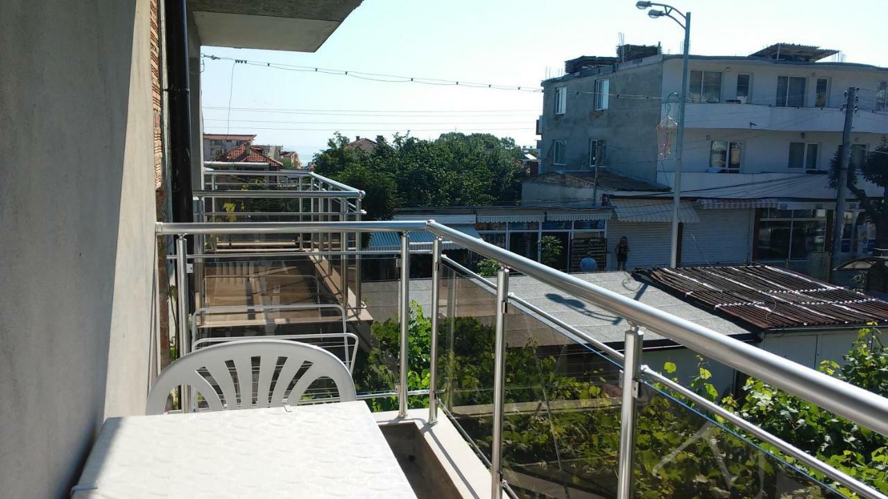 Къща За Гости "Пердика" Hotel Obzor Exterior foto