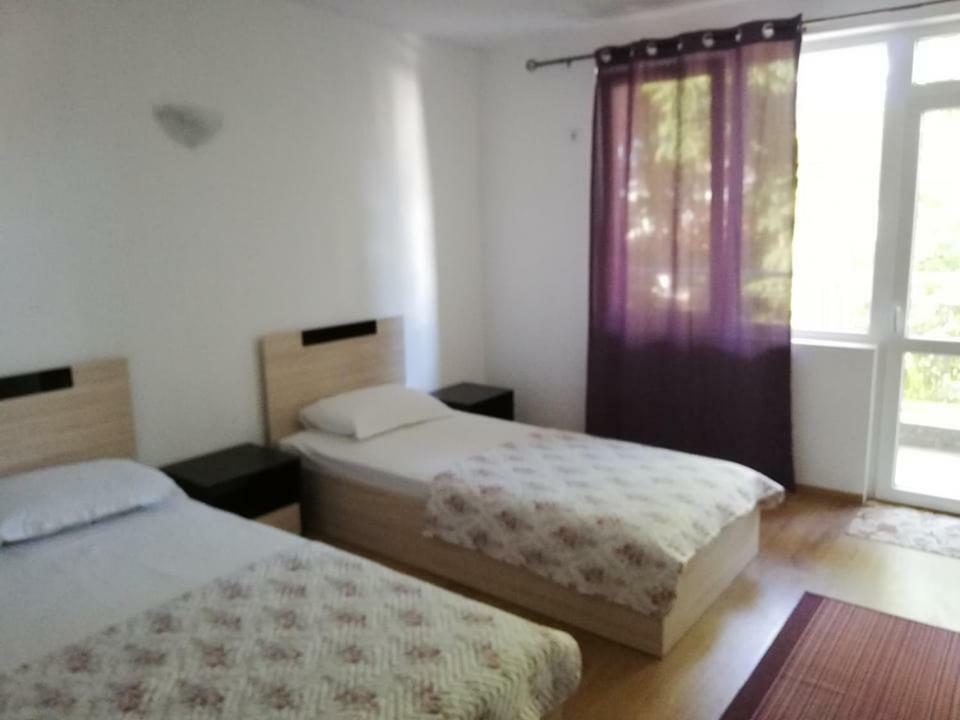 Къща За Гости "Пердика" Hotel Obzor Exterior foto